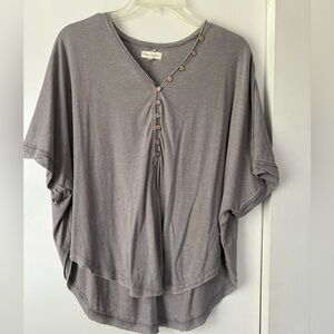 Simply Southern Charcoal Button-Accent Blouse